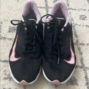 Nike Women's Black and Pink Running Shoes size 9